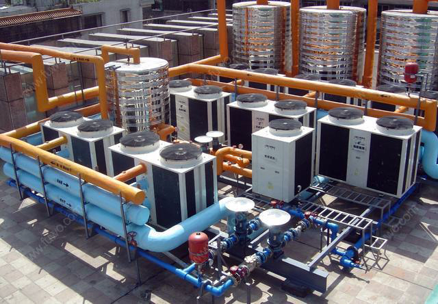空气源热泵供暖系统